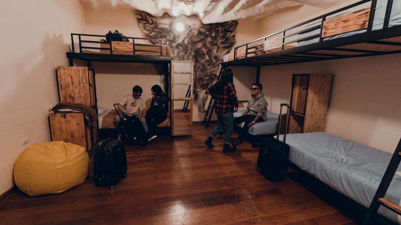 クスコ Hommam (Adults Only)ホステル エクステリア 写真